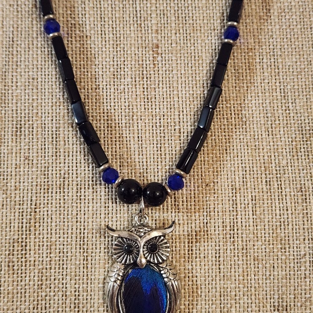 Hand Crafted Pendant Necklace Owl Feathered Silver Beaded - Picture 3 of 7
